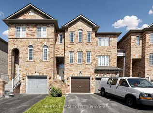 116 Conn Smythe Dr, Toronto, ON M1J 3P5
