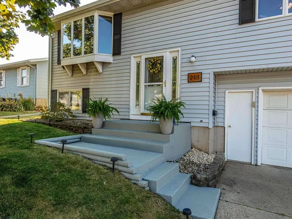 211 27th Avenue, Monroe, WI 53566