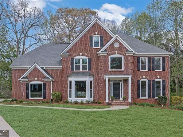 5380 Castlebrooke Crossing Dr, Cumming, GA 30040