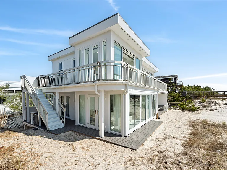 413B Dune Rd — Photo 23