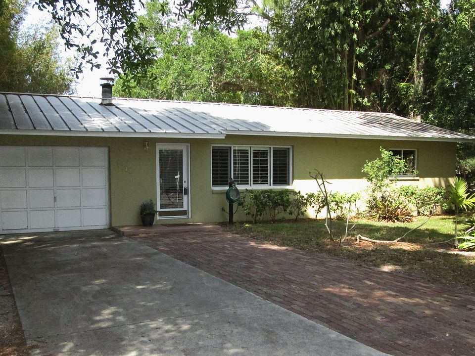 1st image of 3314 3rd Ave W