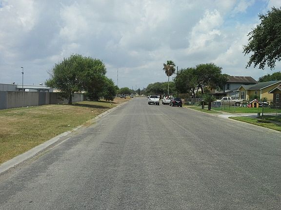 5th image of 1510 Trojan Dr