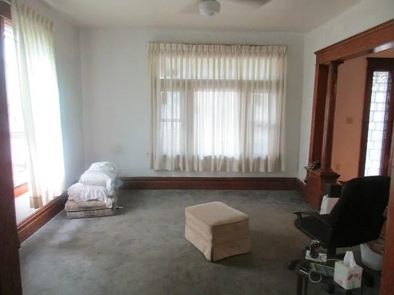 Thumbnail 12