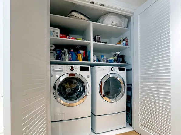 1289 Lexington Avenue image 17 of 36