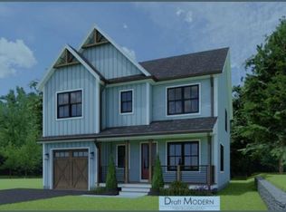 93 Armington St, Cranston, RI 02905