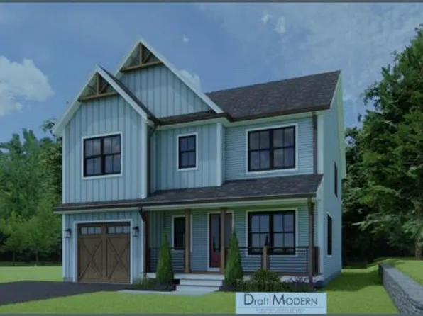 93 Armington St, Cranston, RI 02905