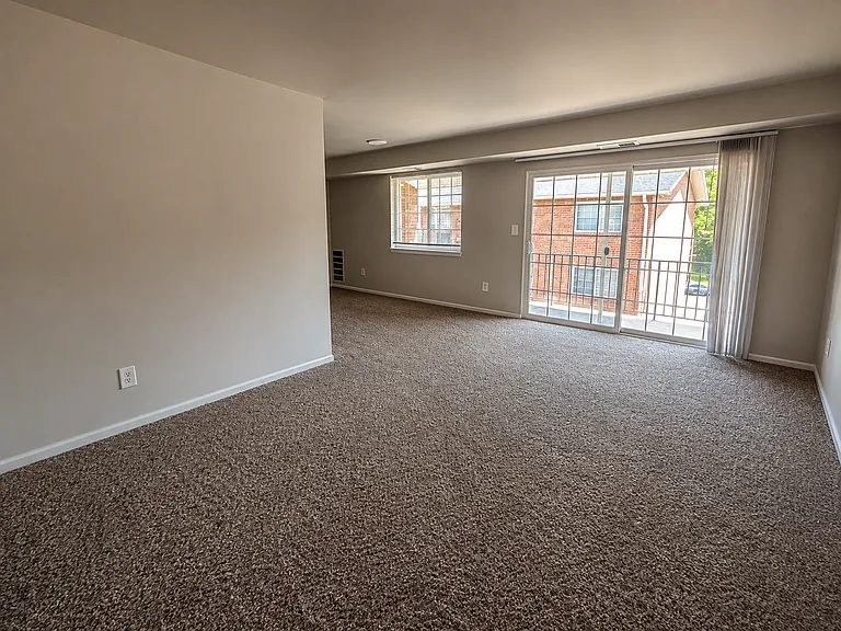 Signal Hill Flats — Photo 16