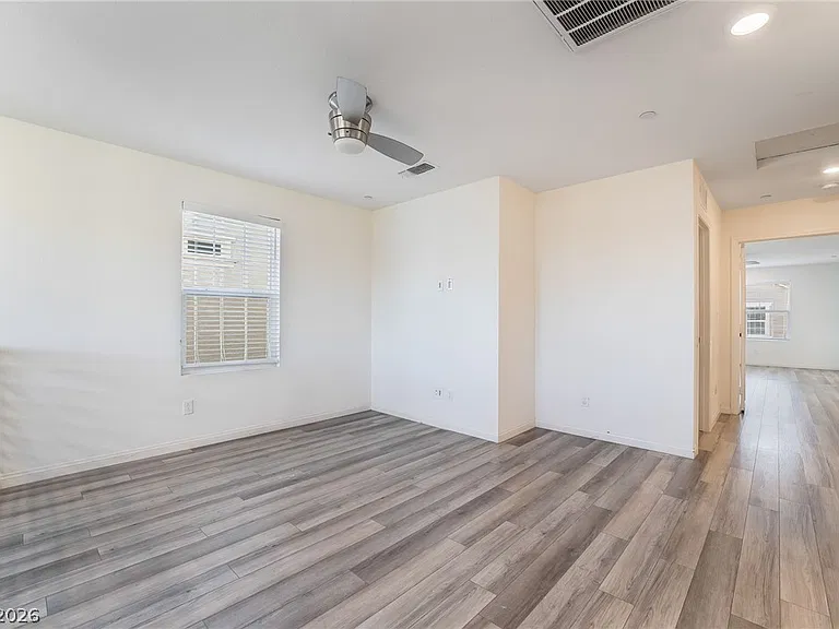 2479 Bellinzona Pl — Photo 10