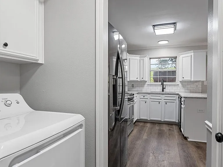 6022 Summerville Ln — Photo 10