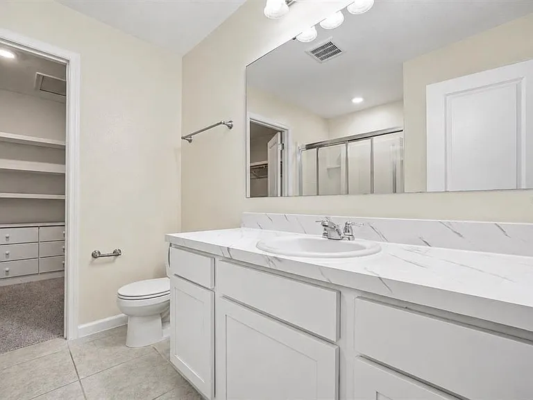 2270 Hemingway Cir — Photo 16