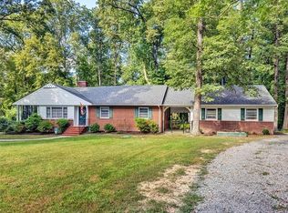 8006 Hermitage Rd, Henrico, VA 23228