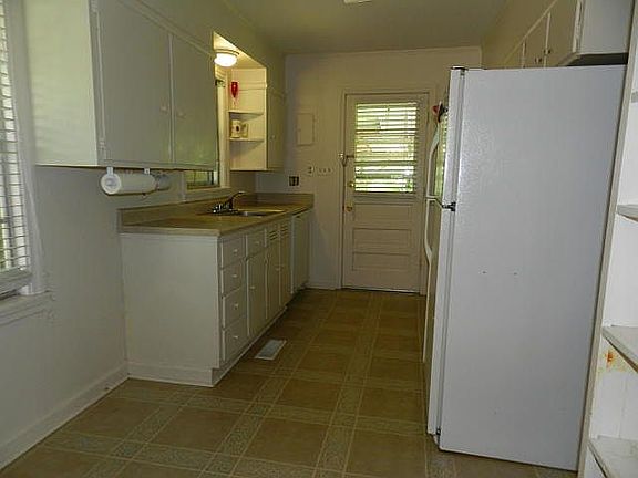 Kitchen/breakfast nook