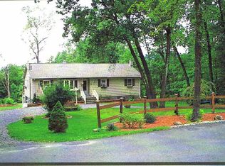 46 Glenerie Ln, Saugerties, NY 12477