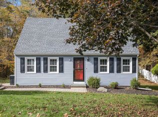 8 Durell Dr, Newmarket, NH 03857