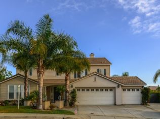5574 Moonshadow St, Simi Valley, CA 93063