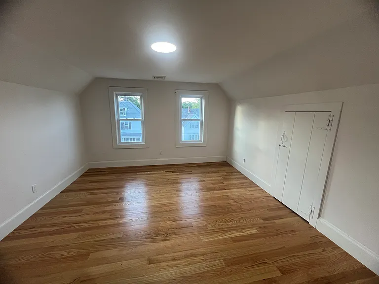 10 Fay St #3 — Photo 1