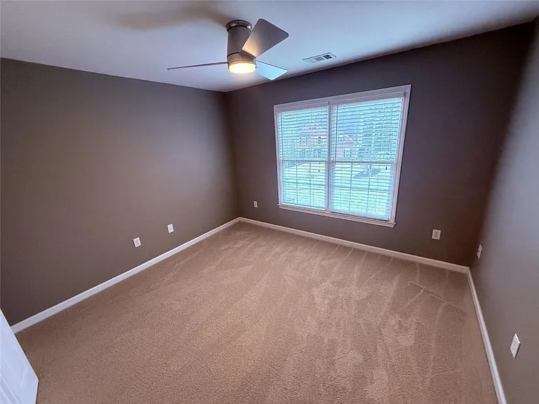5730 Devonshire Way — Photo 23