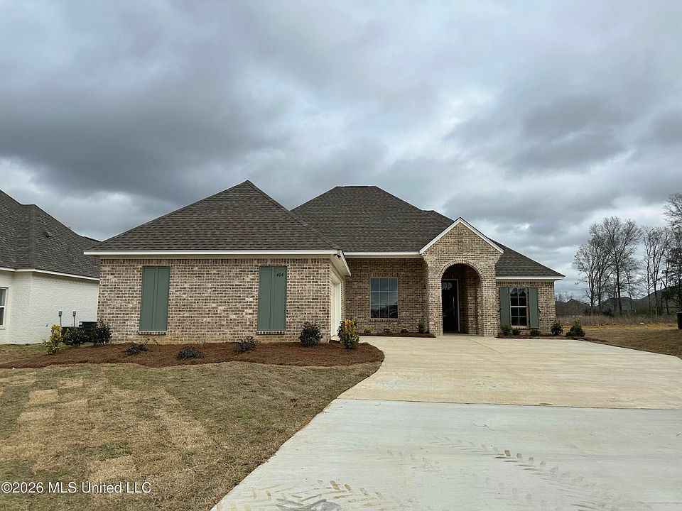 1st image of 404 Aurora Cir