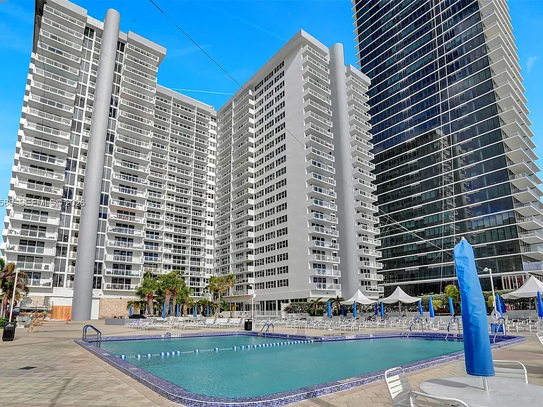 2030 S Ocean Dr #821 — Photo 38