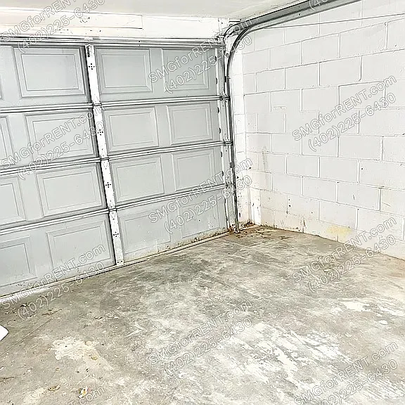 2124 S 42nd St — Photo 17