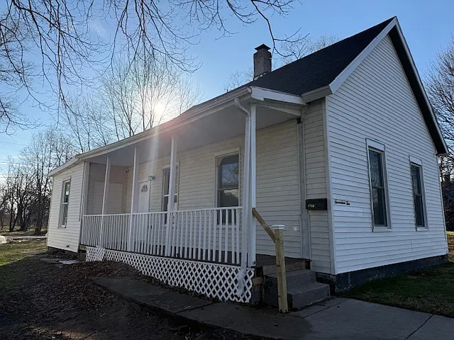 1710 Sibley Ave — Photo 7