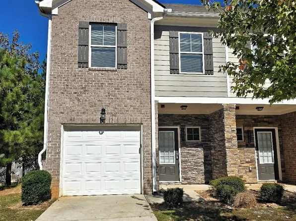 1827 Old Dogwood, Jonesboro, GA 30238