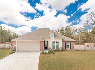 39494 St Louis Court, Ponchatoula, LA 70454