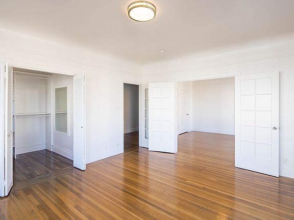 5th image of 1895 Jefferson St APT 202
