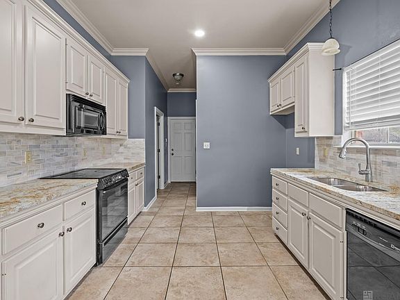5th image of 6683 Sandy Creek Ln