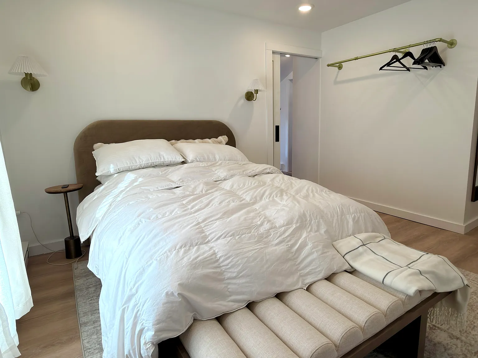 1 bed, 700 sqft, $1,595 — Photo 1