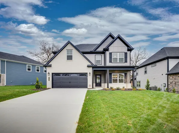 1709 Melton Meadows Dr, Maryville, TN 37803