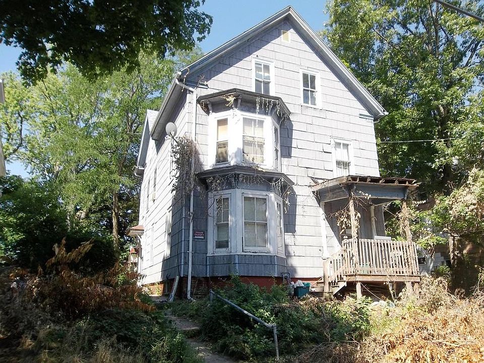 1st image of 68 Bellevue Ave