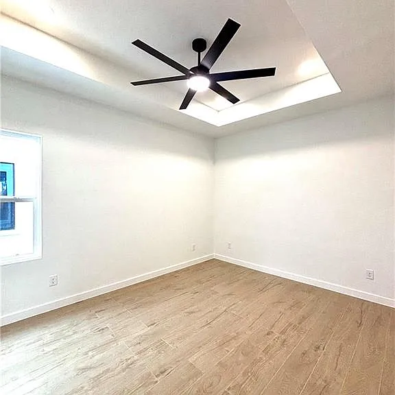 2905 Three Estevan St — Photo 6