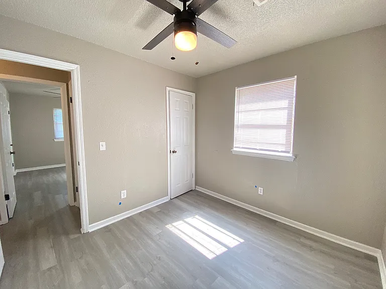 3309 SW 19th St — Photo 25