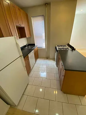 Rented by Level Group | media 28