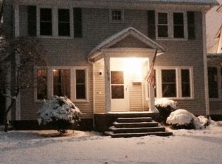 1275 Manor Park Ave, Lakewood, OH 44107