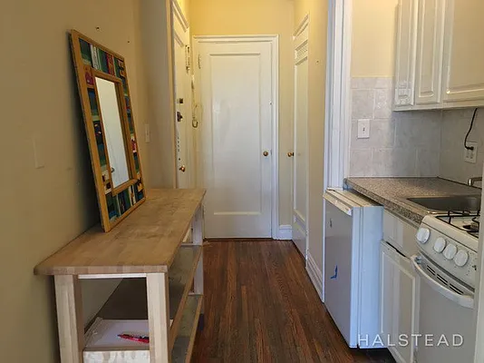 Rented by Halstead Real Estate | media 8