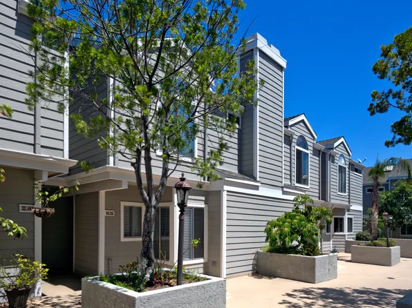 260 Victoria St #22, Costa Mesa, CA 92627