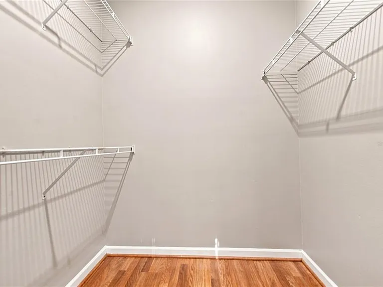 10467 Villa View Cir #10467 — Photo 17