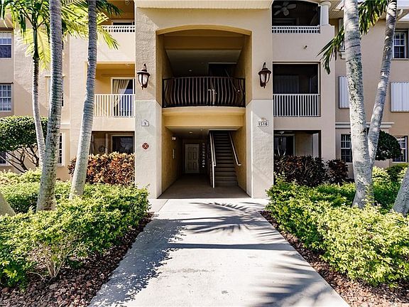 2nd image of 1516 SW 50th St APT 201
