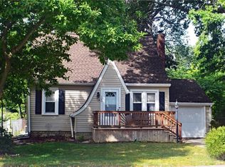 129 N Spring Grove St, Medina, OH 44256