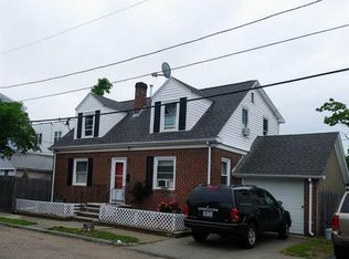 14 Lancashire St, Providence, RI 02904