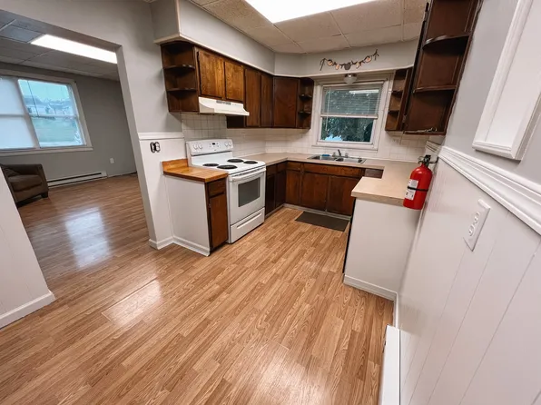 604 S Broadway, Wind Gap, PA 18091