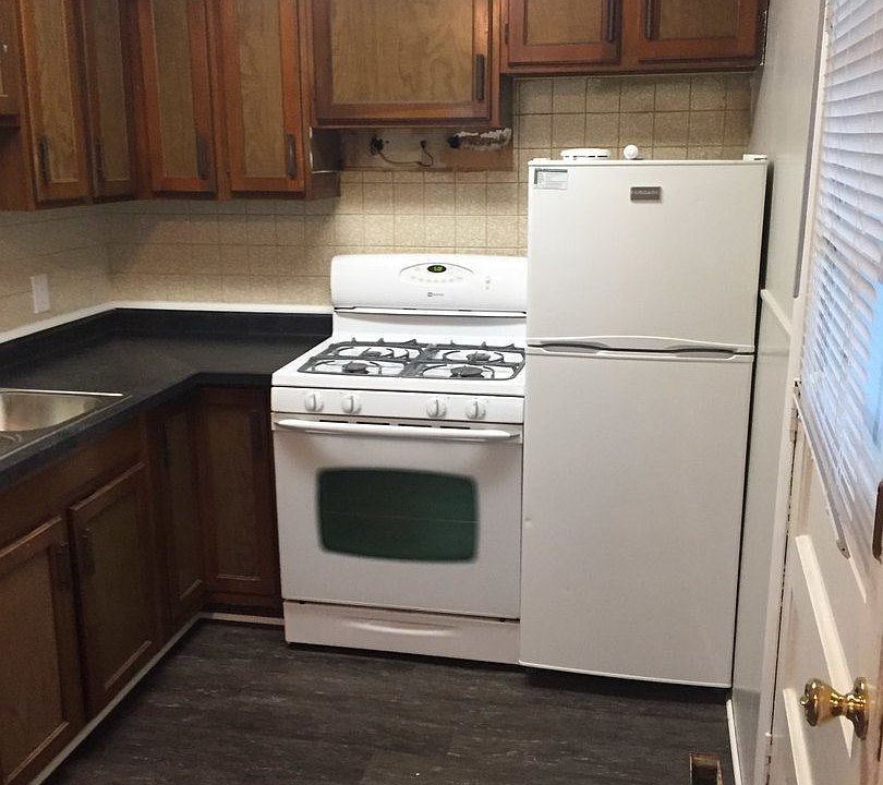 1st image of 12516 W Farmington Rd Unit B