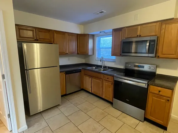 603 Scotti Ln, Wentzville, MO 63385