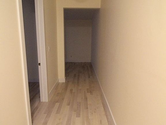 4th image of 75 Saint Nicholas Pl APT 3E