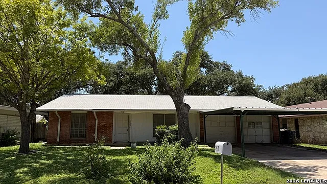 4 bed, 2.0 bath, 1522 sqft, $1,890 — Photo 2