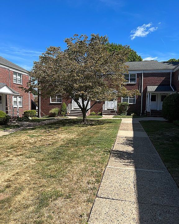 1st image of 480 Crestwood Ave APT 37