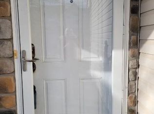 8 Pimleco Dr, Tinton Falls, NJ 07753