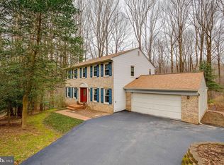 12134 Westwood Hills Dr, Herndon, VA